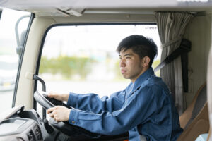 乗務員（4トントラック）長距離